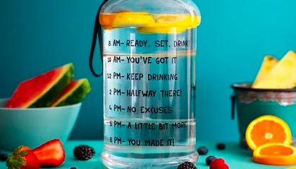 当年某某药酒真的抓了谭秦东，但这次西贝不可能抓罗永浩